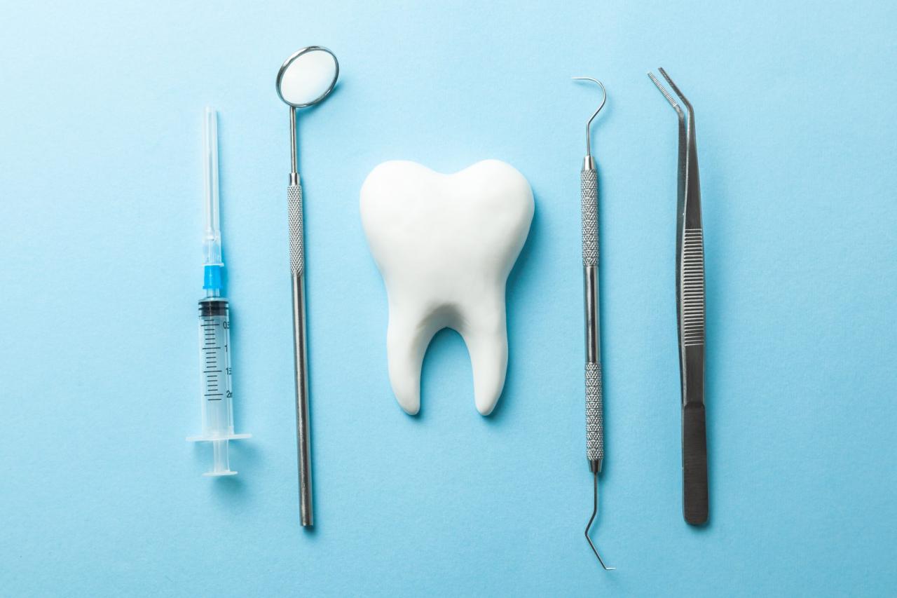 Dental treatment syringe tweezers dentist dentistry